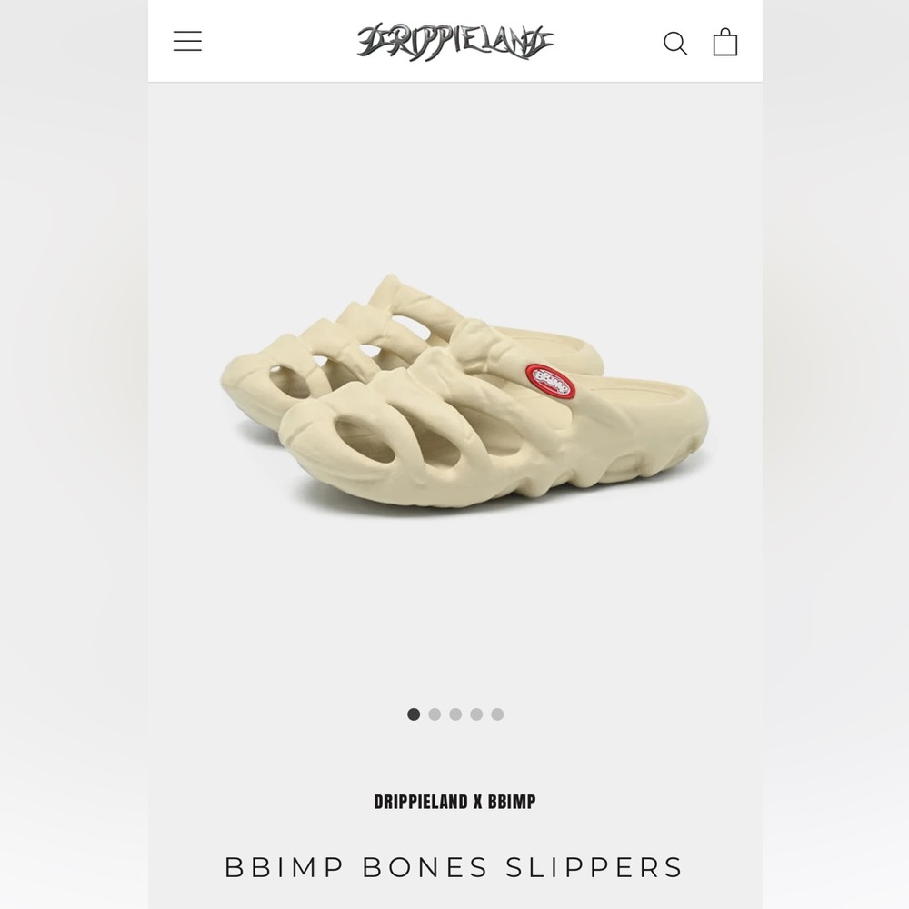 NWT DRIPPIELAND X BBIMP
BBIMP BONES SLIPPERS size 41/42